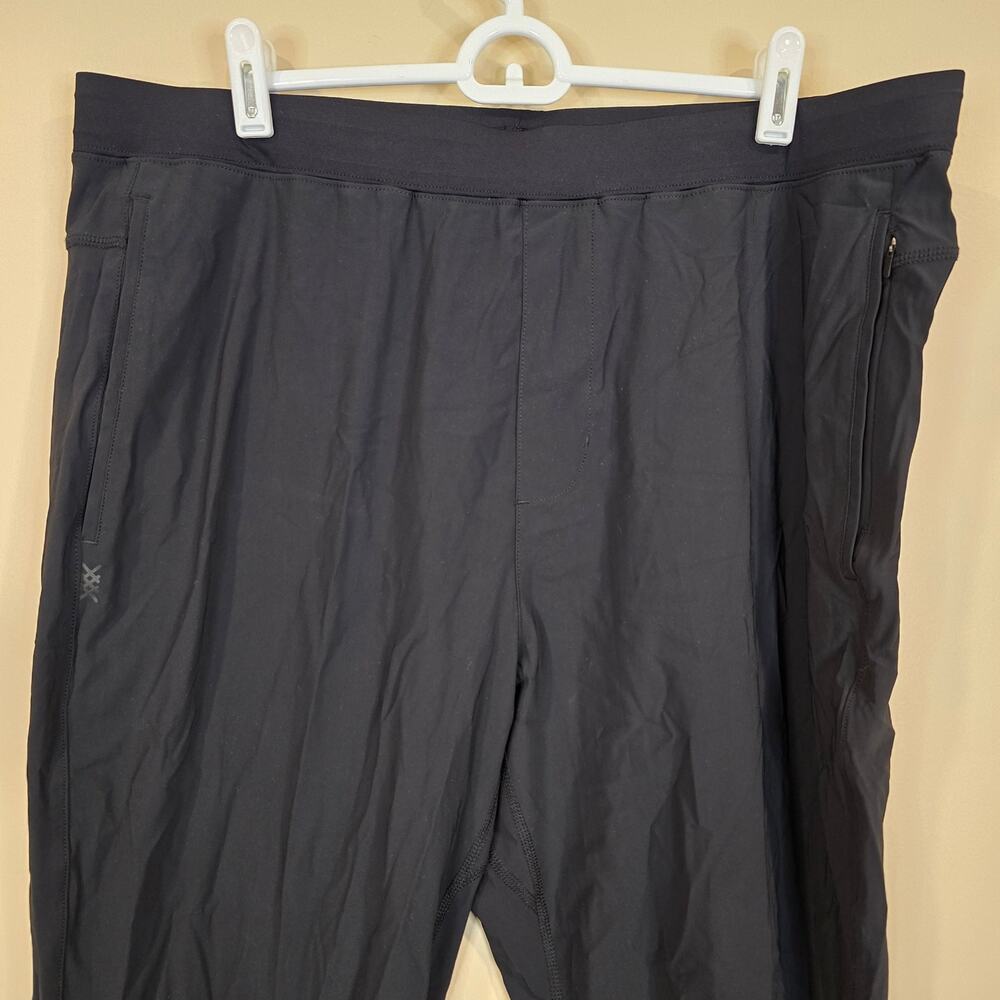 NEW NWT Men's Rhone Black Versatility Pant Athletic Lightweight | Size XL - Picture 3 of 10